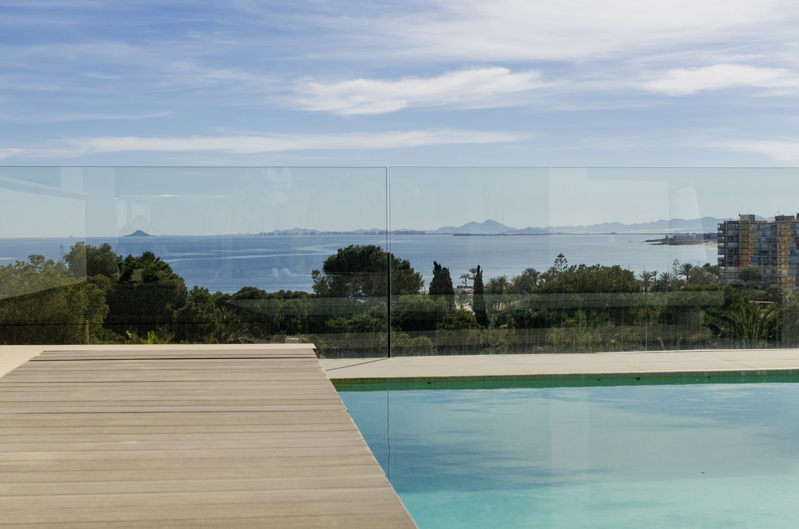 RUIME NIEUWBOUWVILLA IN CAMPOAMOR, OP SLECHTS 300M VAN HET STRAND 14