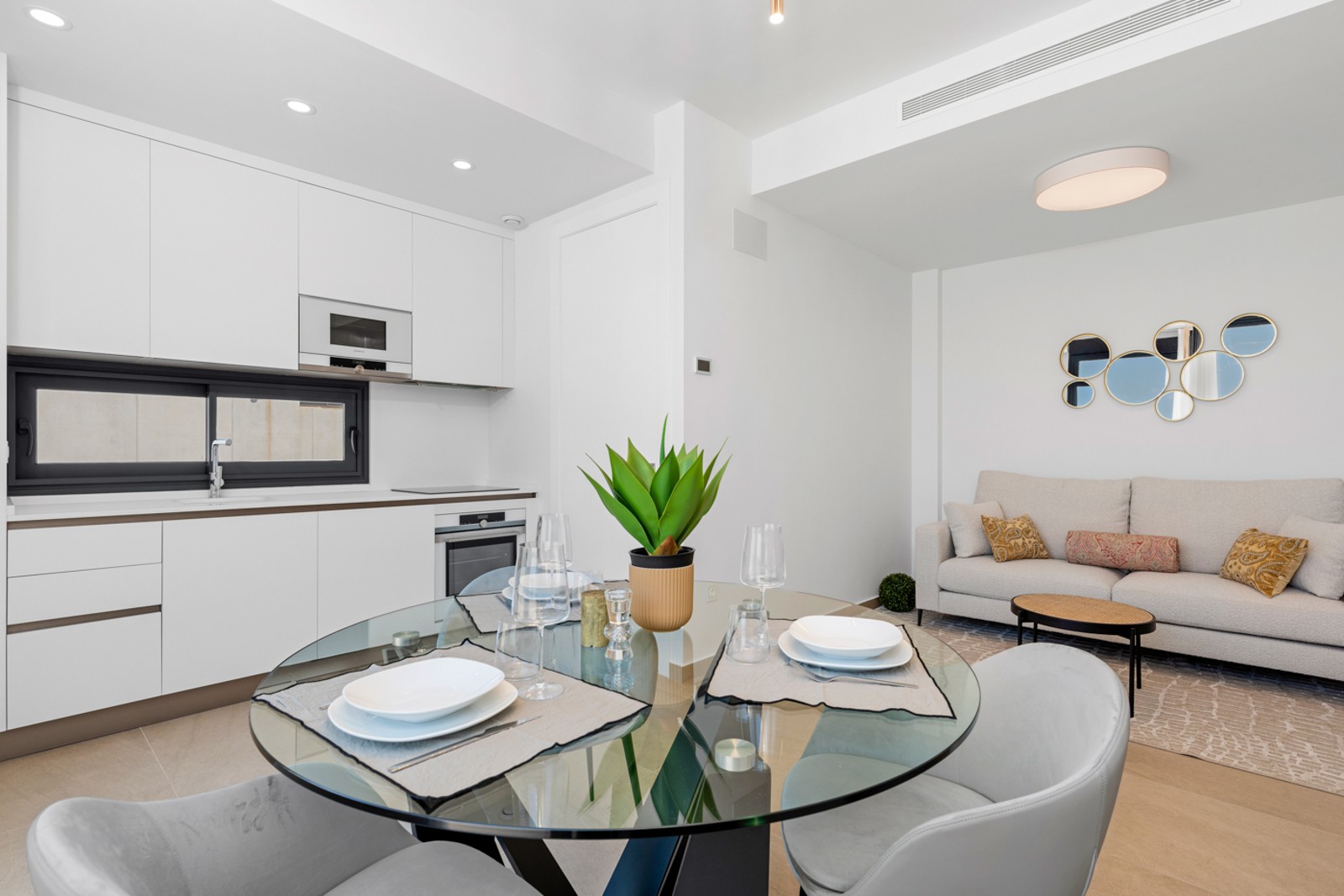 VILLA DE LUJO EN CAMPOAMOR, A SOLO 300M DE LA PLAYA 13