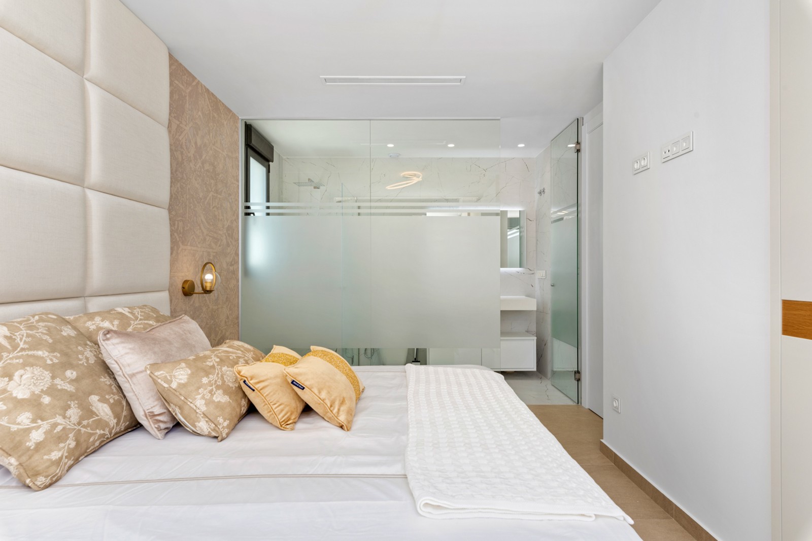 VILLA DE LUJO EN CAMPOAMOR, A SOLO 300M DE LA PLAYA 22
