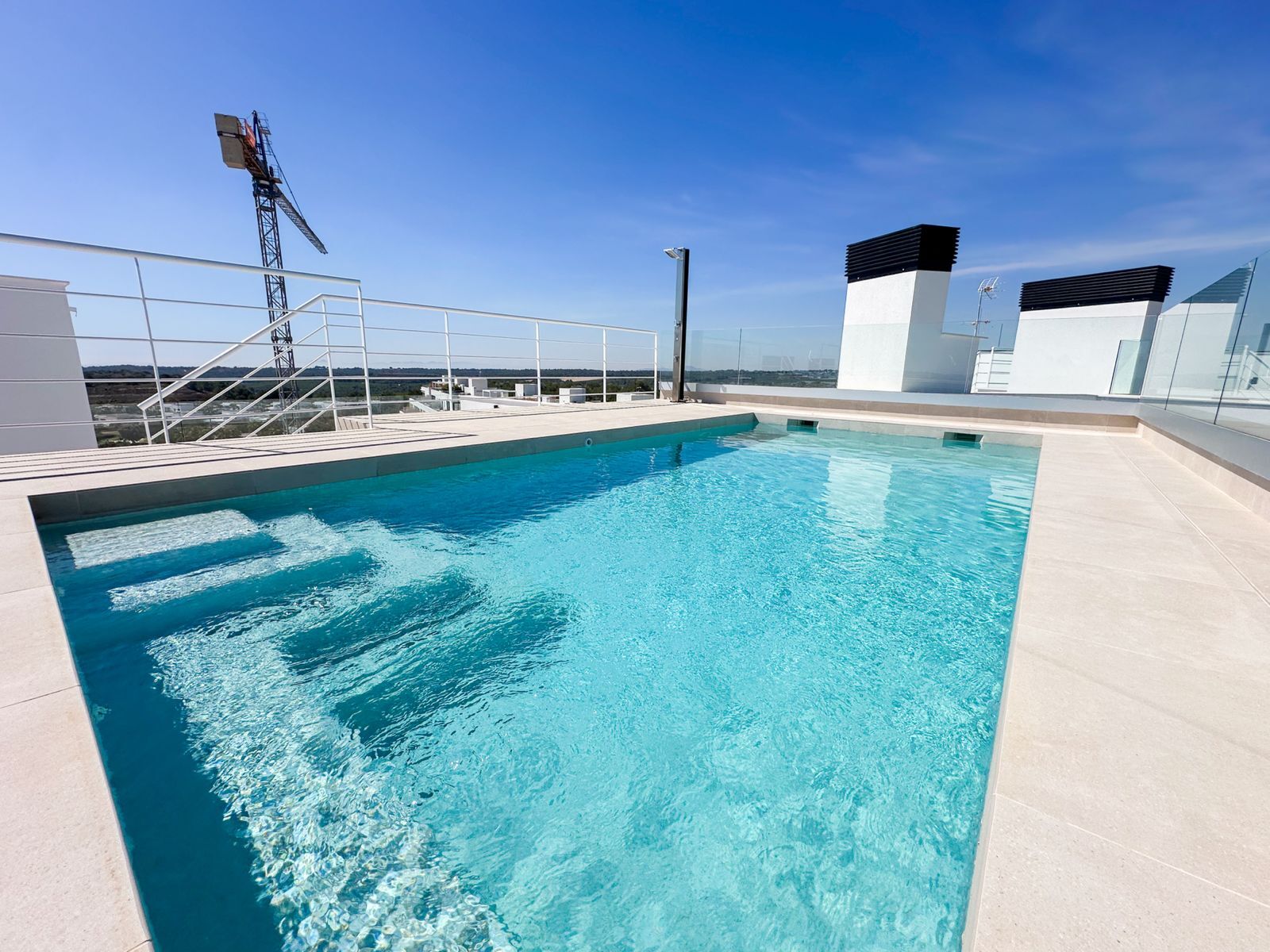 Uitzonderlijke appartementen in een exclusieve omgeving in Las Colinas Golf 7