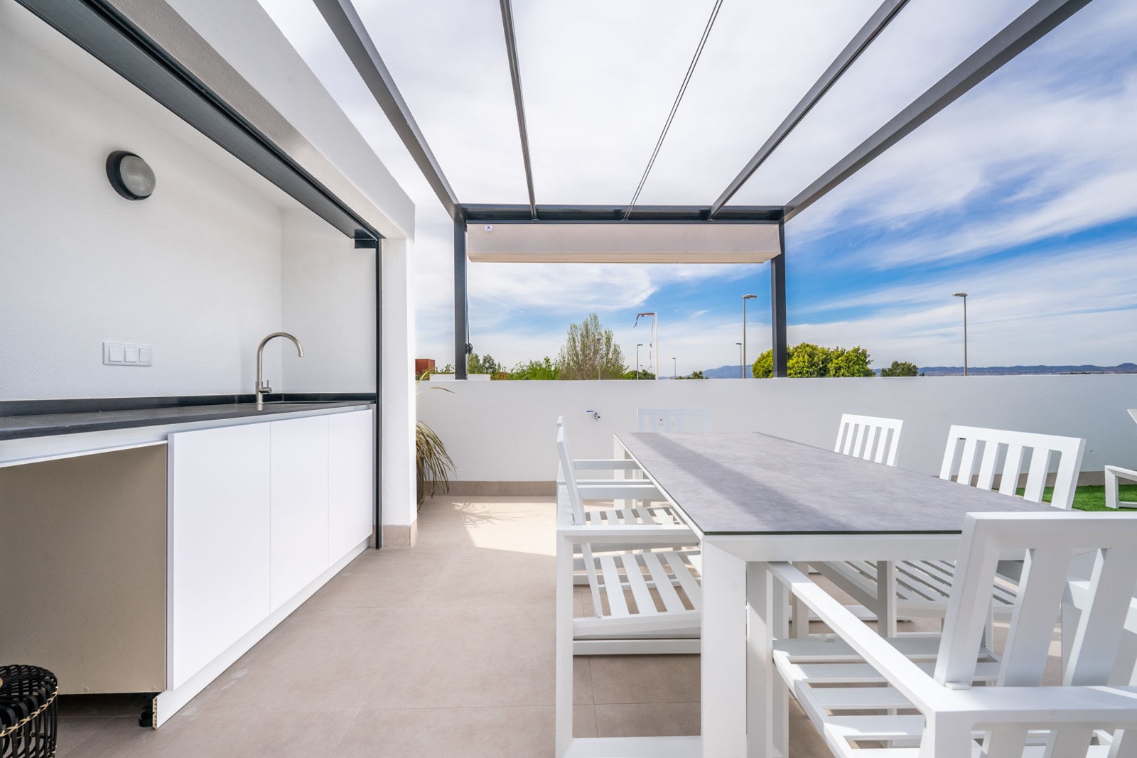 Moderne mediterrane villa's met solarium en privézwembad in Roldan 7