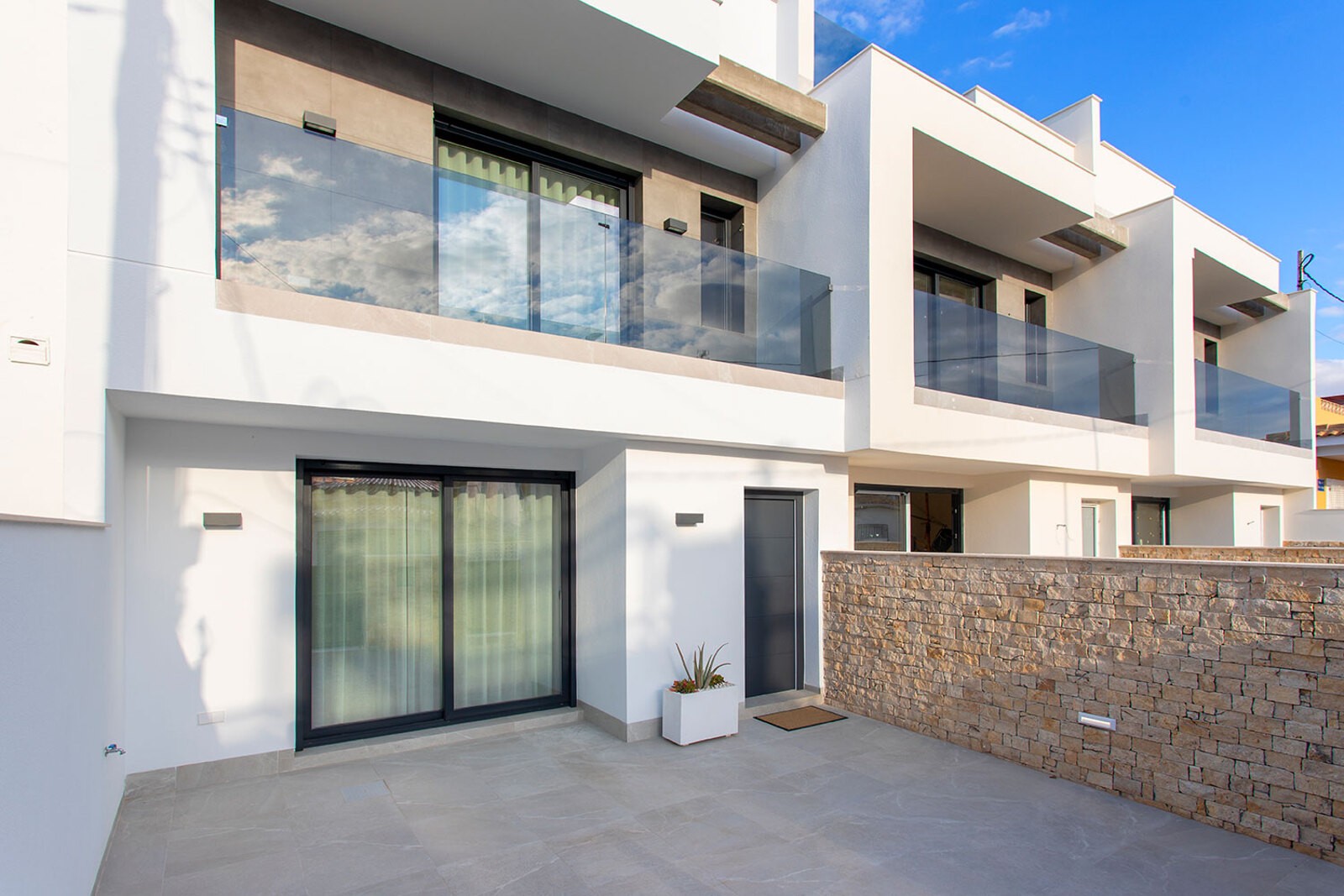 Duplex op 100m van de zee 1