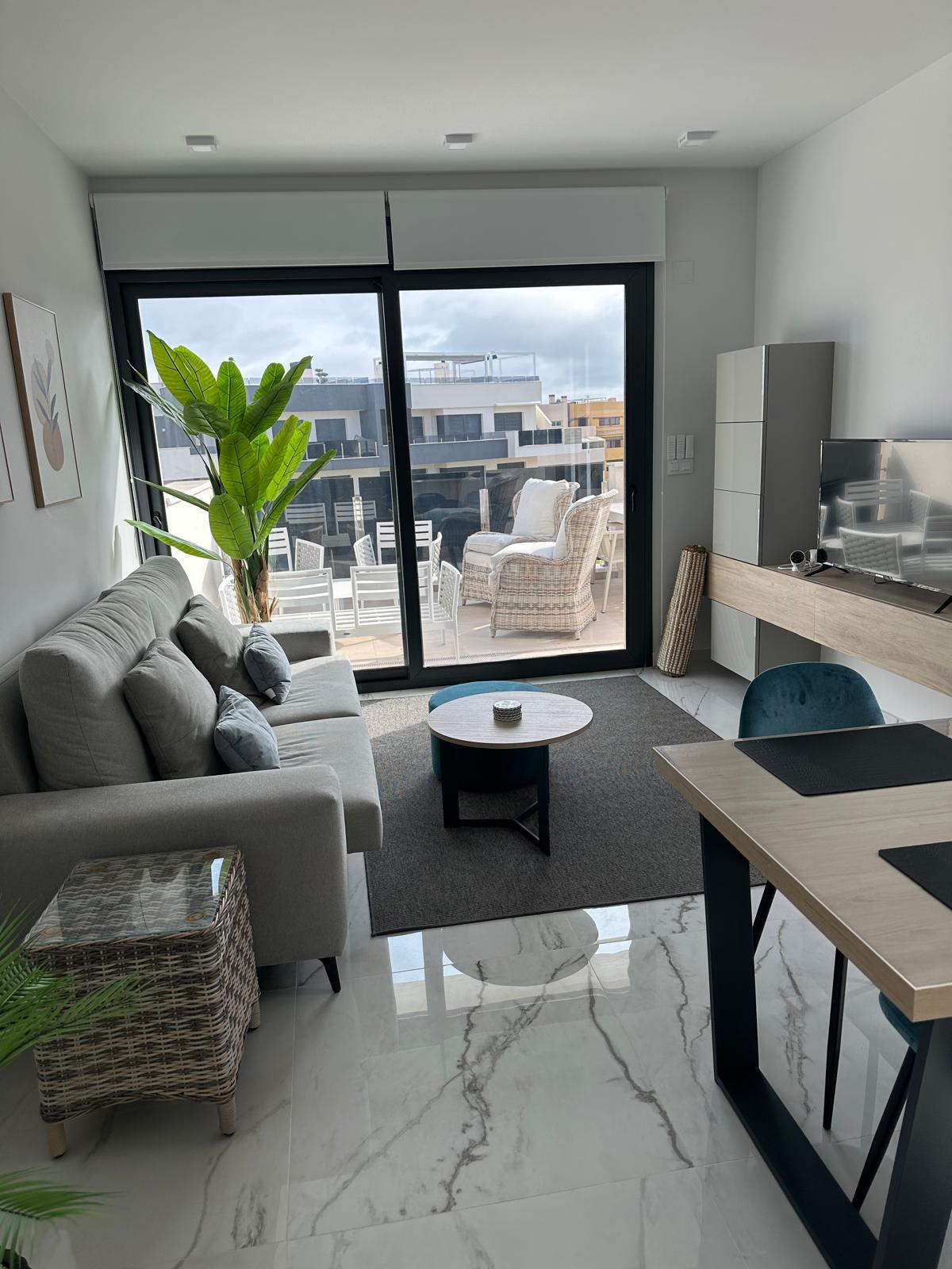 Penthouse avec vue sur la mer, à seulement 300 mètres de la plage à Orihuela-Costa 14